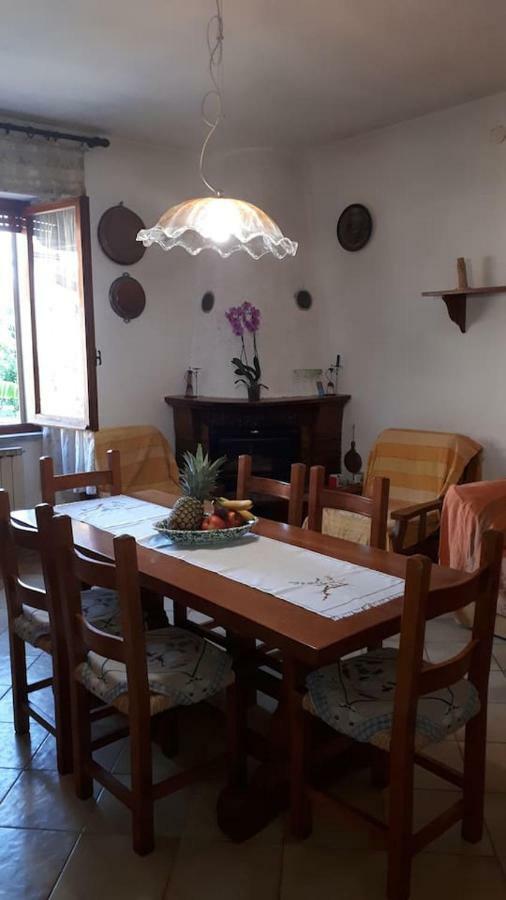 Casa Ferdani Lunigiana Villa Terrarossa  Exterior foto